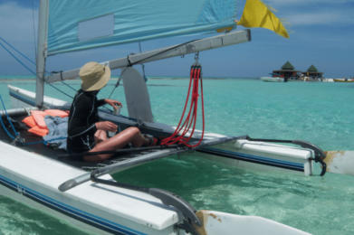 Alquiler de Katamaran en San Andres isla  reservas-www.detourtravel.co +57 3186163346
