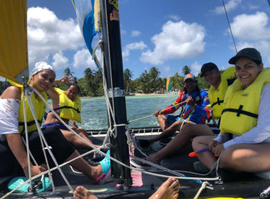 Tour en Katamaran en San Andres isla  reservas-www.detourtravel.co +57 3186163346