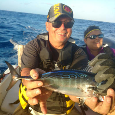 pesca-en-san-andres- www.dairo.ws reservas www.detourtravel.co +57 3186163346